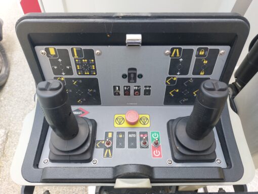 Pracovná plošina RENAULT Master 2,3dCi VERSALIFT VTL-145-F 2019 Euro6 512mh
