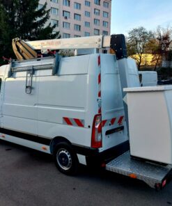 RENAULT Master 2,3 dCi, plošina KLUBB K32 dosah 12,8 m R.v.: 05/2020, 2299cm3, 96kW (130PS), M6, Diesel, Euro 6, 2-miestne, 102.600 km Hydraulická pracovná plošina KLUBB K32, 120kg, 1 osoba, 359 mh