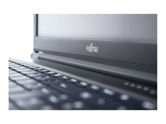 Notebook Fujitsu Celsius H7510 (NVIDIA Quadro T1000 4GB) (Silver) – Obrázok 5